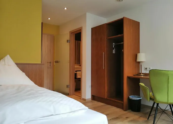 Land-Gut Hotel Zur Bruecke Garni