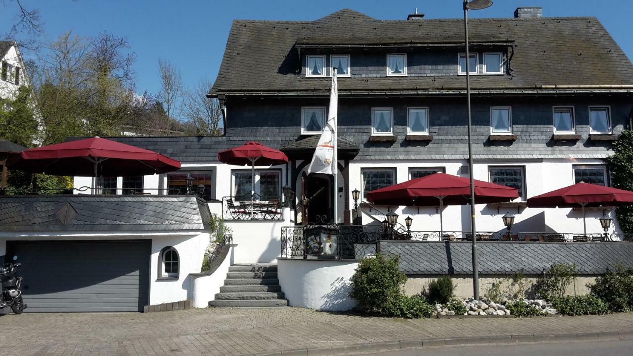 Land-gut Zur Bruecke Garni