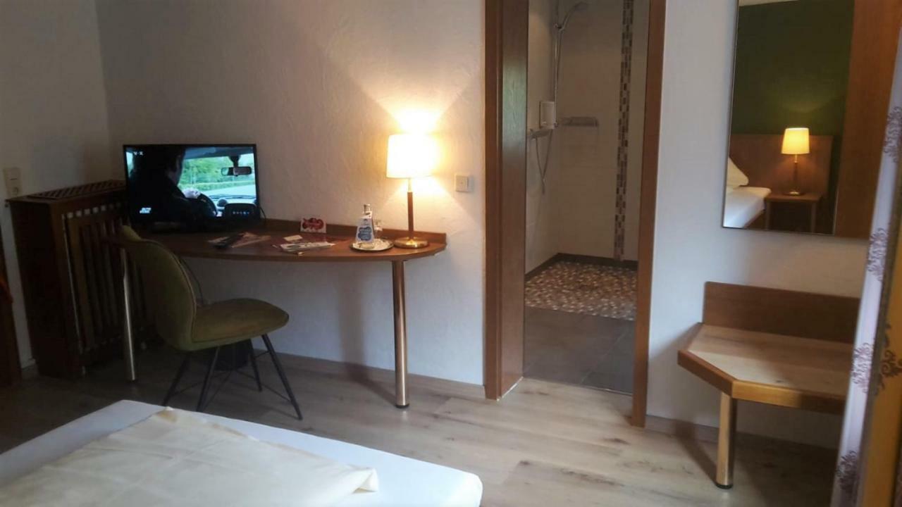 Land-gut Zur Bruecke Garni Отель 3*